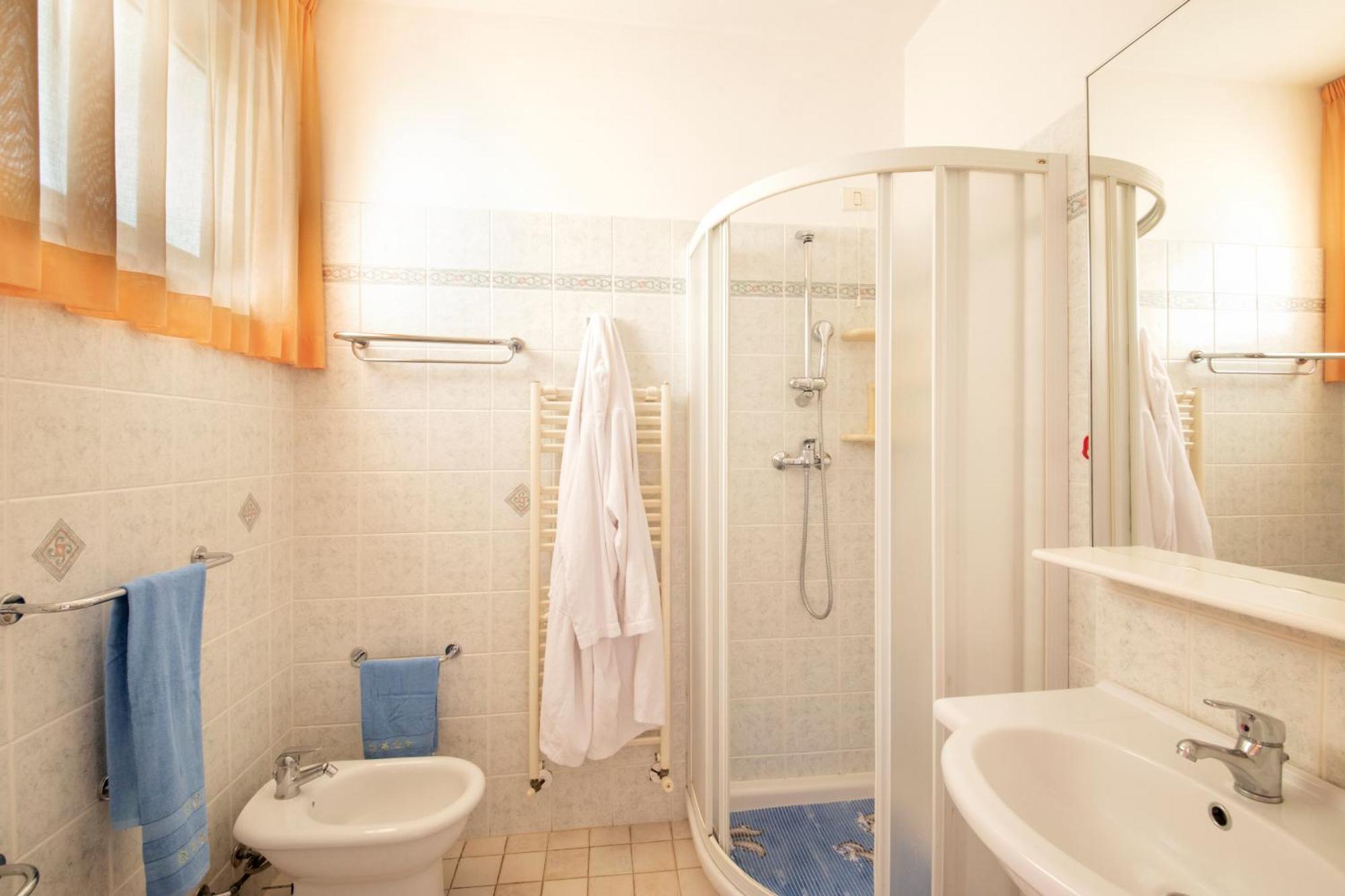 Residence Brezza Di Mare San Benedetto del Tronto Exterior foto